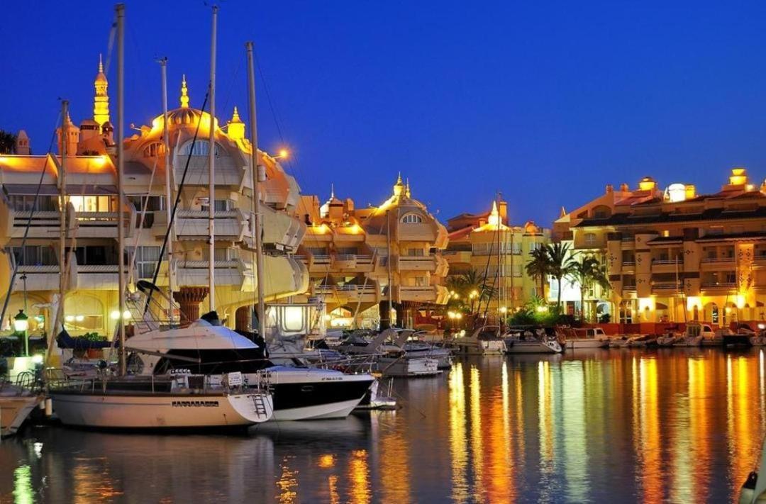 Puerto Marina Benalmadena Sun&Beach ภายนอก รูปภาพ